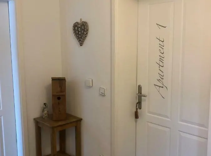 Апартаменты Schaller - Крумпендорф